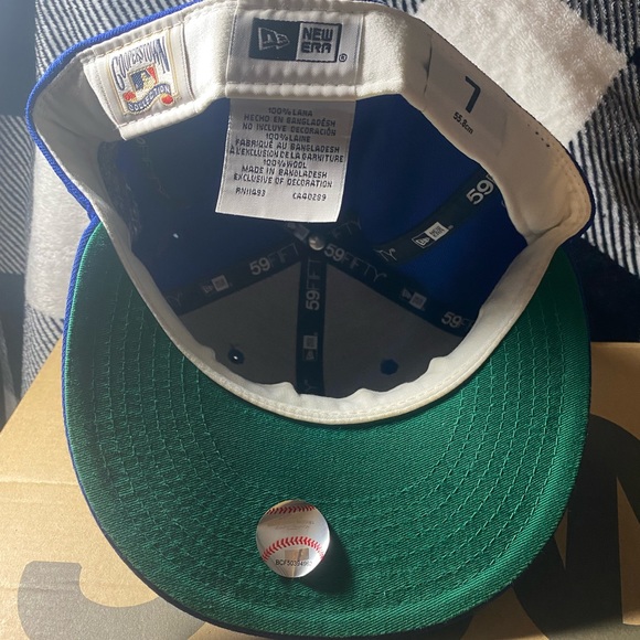 Toronto Blue Jays 1993 World Series 59Fifty Fitted! - Picture 3 of 3